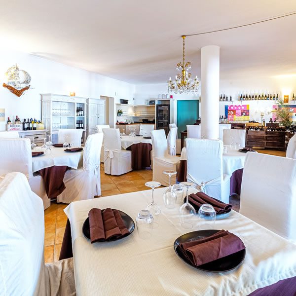 Cafè Real Hotel Faro di Molara